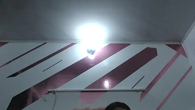 Snapshot of Kitten_Hot_ chatting on December 1, 2025, 11:16 pm Kitten Hot online show from December 1, 2025, 11:16 pm