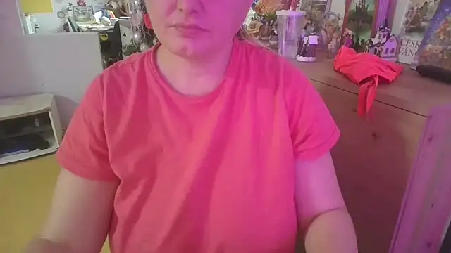 Meliss Official9 online show from December 20, 2025, 8:39 am