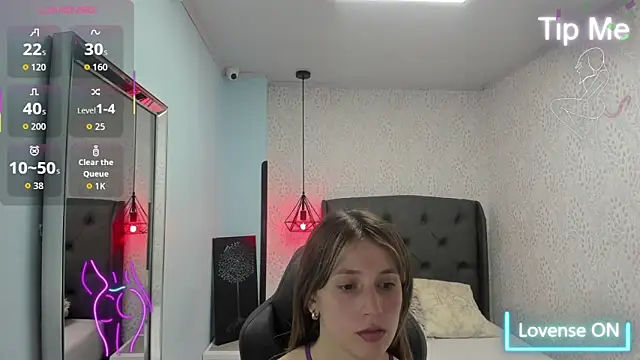 MAGNOLEROY online show from February 17, 2026, 12:57 pm