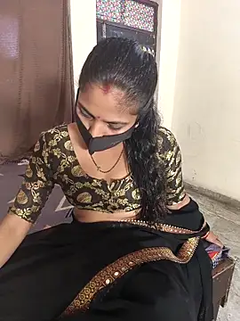 Snapshot of bihariguy chatting on October 15, 2025, 4:11 am bihariguy online show from October 15, 2025, 4:11 am