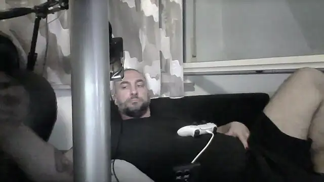 Snapshot of NewyorkDimi chatting on July 30, 2026, 12:21 am NewyorkDimi online show from July 30, 2026, 12:21 am