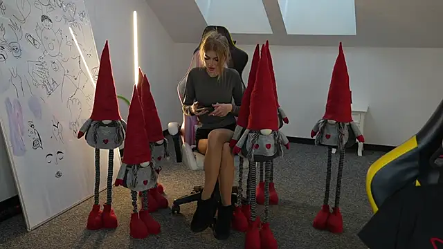 Snapshot of Stacy054 chatting on November 6, 2025, 11:58 am Stacy054 online show from November 6, 2025, 11:58 am