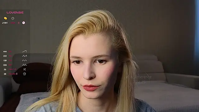 Snapshot of elsa_limerence chatting on February 7, 2025, 8:55 am elsa limerence online show from February 7, 2025, 8:55 am