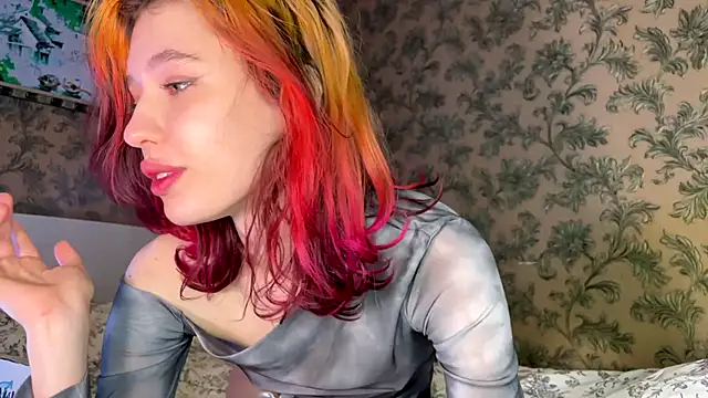 Snapshot of Evvie_Summn1 chatting on March 10, 2025, 4:46 pm Evvie Summn1 online show from March 10, 2025, 4:46 pm