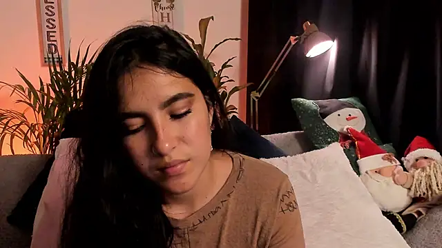 Snapshot of Serenity_Day chatting on December 12, 2024, 2:26 am Serenity Day online show from December 12, 2024, 2:26 am