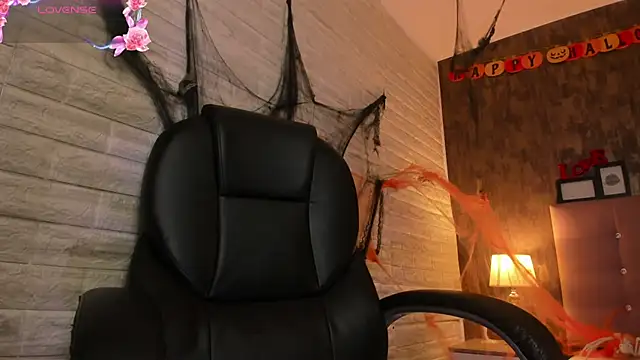 alice  tylor online show from November 8, 2025, 11:03 am