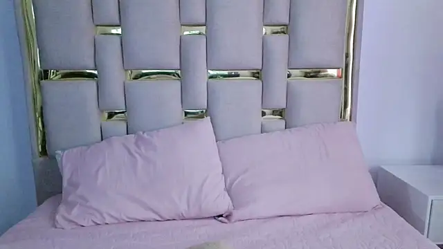 Snapshot of nina_carther chatting on November 27, 2025, 11:54 am nina carther online show from November 27, 2025, 11:54 am