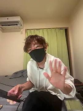 UKI06 online show from March 20, 2026, 2:51 pm