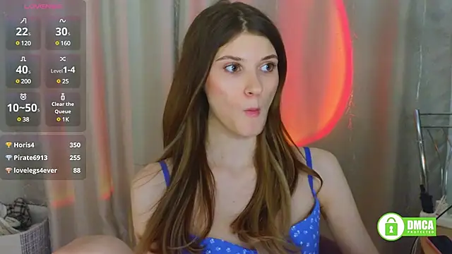 Snapshot of Hello_Vivienne chatting on March 11, 2025, 11:47 pm Hello Vivienne online show from March 11, 2025, 11:47 pm