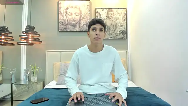 Snapshot of kieran_derek chatting on December 14, 2025, 3:35 am kieran derek online show from December 14, 2025, 3:35 am