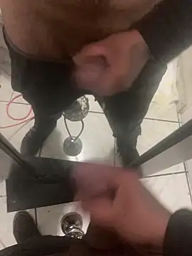 6MataGarcia online show from December 17, 2025, 2:55 pm