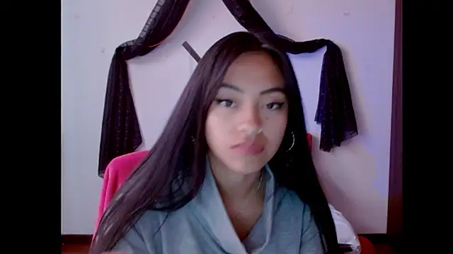 Snapshot of NatalyEscobar_lx chatting on March 11, 2025, 3:23 pm NatalyEscobar lx online show from March 11, 2025, 3:23 pm