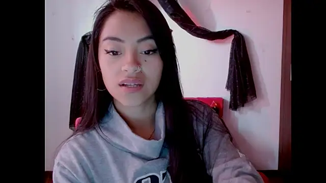 Snapshot of NatalyEscobar_lx chatting on March 11, 2025, 12:06 pm NatalyEscobar lx online show from March 11, 2025, 12:06 pm