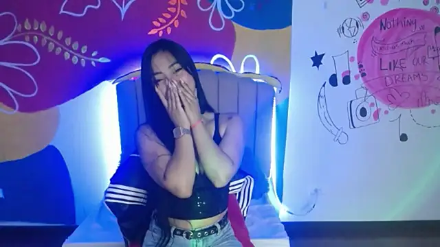 Snapshot of NatalyEscobar_lx chatting on March 14, 2025, 12:07 pm NatalyEscobar lx online show from March 14, 2025, 12:07 pm