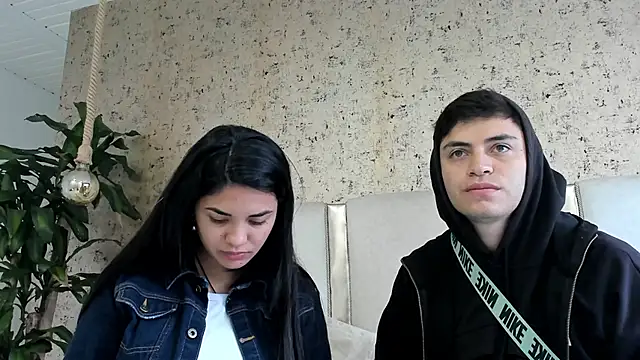 Sexx onn fire online show from March 7, 2025, 12:34 pm