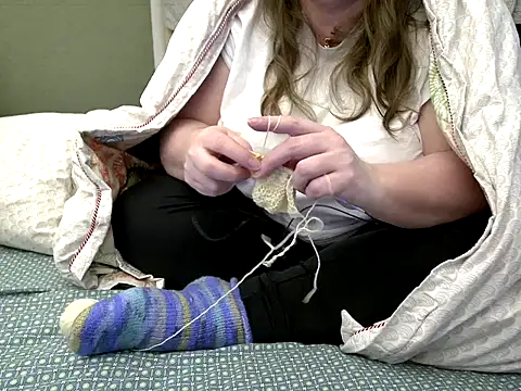 Snapshot of MarthaBriest chatting on February 3, 2026, 7:02 am MarthaBriest online show from February 3, 2026, 7:02 am