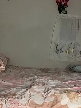 Snapshot of Johnras121 chatting on March 3, 2026, 3:46 am Johnras121 online show from March 3, 2026, 3:46 am