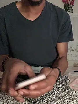 Johnras121 online show from March 11, 2026, 1:10 am