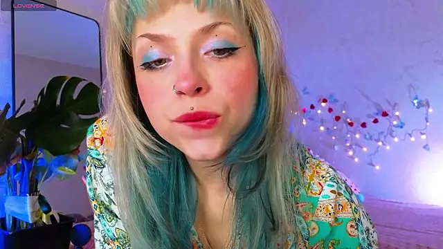 lavenderluxe online show from February 16, 2026, 12:04 pm