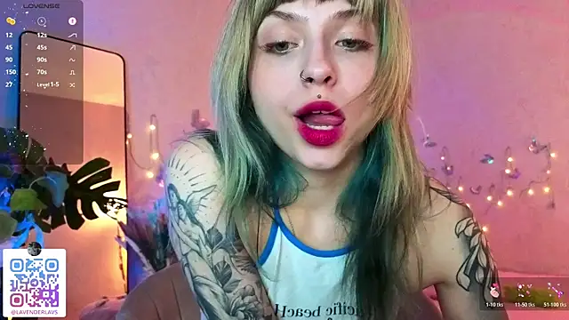 lavenderluxe online show from April 14, 2026, 8:03 pm