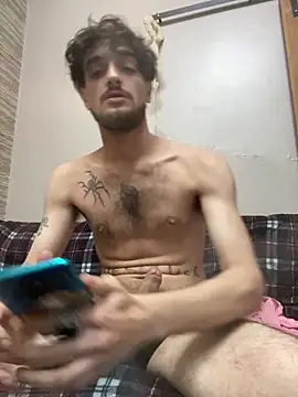 Snapshot of Tomito14 chatting on October 12, 2025, 7:21 am Tomito14 online show from October 12, 2025, 7:21 am