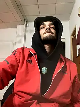 Snapshot of Tomito14 chatting on October 28, 2025, 6:45 am Tomito14 online show from October 28, 2025, 6:45 am