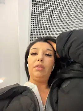 Snapshot of Tisha_Busty chatting on February 28, 2026, 1:33 pm Tisha Busty online show from February 28, 2026, 1:33 pm