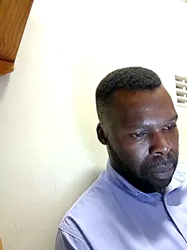 Snapshot of Touch_mysoul chatting on November 11, 2025, 9:15 am Touch mysoul online show from November 11, 2025, 9:15 am