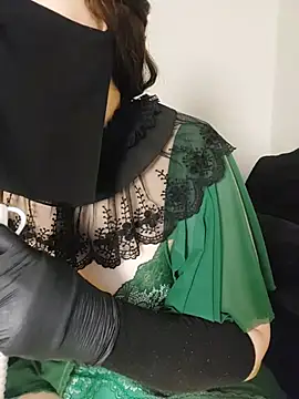 Snapshot of -Arab_milf- chatting on July 15, 2026, 8:43 am -Arab milf- online show from July 15, 2026, 8:43 am
