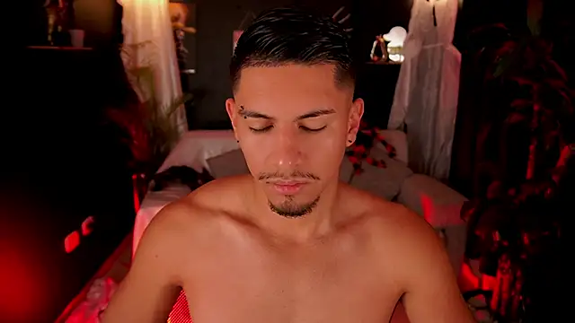 Aaronfox x online show from October 2, 2025, 11:57 am