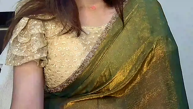 MIss-Naina online show from November 20, 2025, 6:25 am