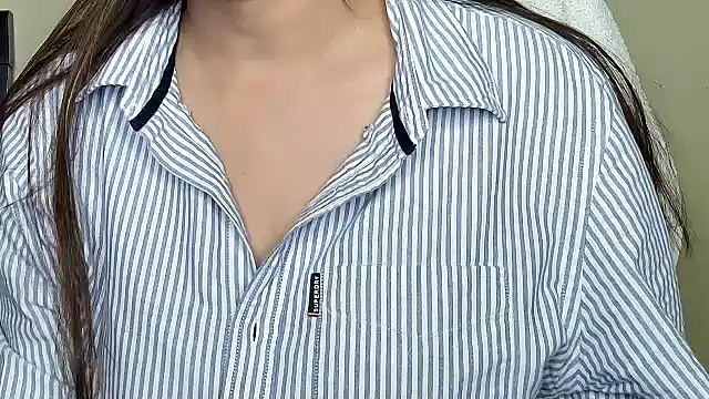 MIss-Naina online show from April 13, 2026, 8:24 pm