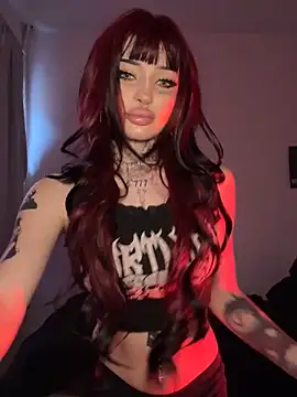 Snapshot of madelinexx chatting on October 3, 2025, 3:35 pm madelinexx online show from October 3, 2025, 3:35 pm