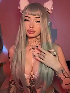 Snapshot of madelinexx chatting on September 28, 2025, 4:25 pm madelinexx online show from September 28, 2025, 4:25 pm