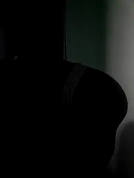 JasminePrice online show from March 20, 2025, 3:56 am