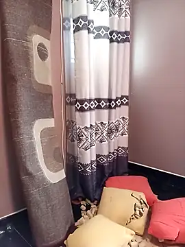 JasminePrice online show from March 21, 2025, 7:55 am