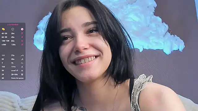 Snapshot of WildaBendell chatting on March 18, 2025, 5:33 pm WildaBendell online show from March 18, 2025, 5:33 pm