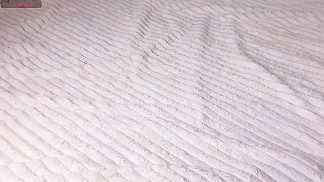 Snapshot of WildaBendell chatting on March 11, 2025, 5:35 pm WildaBendell online show from March 11, 2025, 5:35 pm