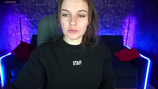 MaribelRiverr  online show from February 27, 2025, 6:46 am