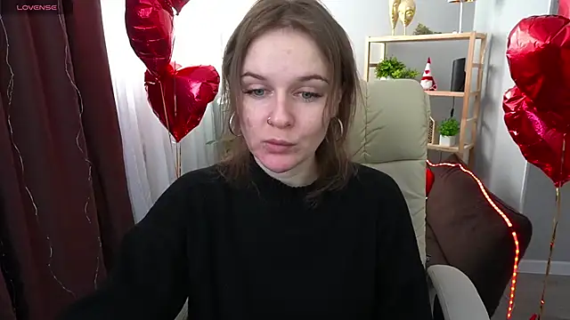 MaribelRiverr  online show from February 24, 2025, 6:27 am