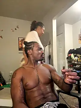 exotic  couple online show from November 19, 2025, 4:01 am