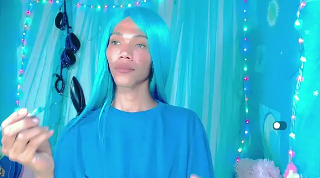 Snapshot of Briana-abundance chatting on March 18, 2025, 11:53 pm Briana-abundance online show from March 18, 2025, 11:53 pm