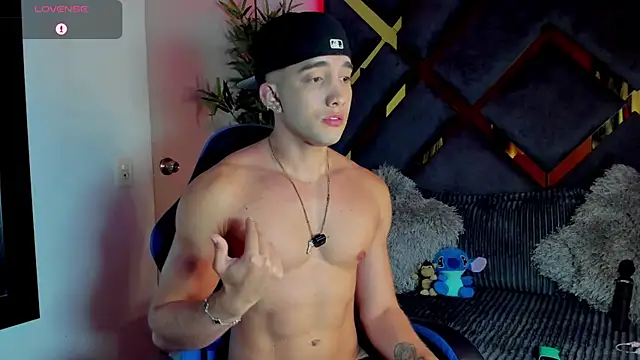 jeicob stone online show from June 26, 2026, 4:40 am