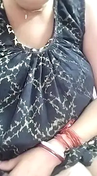 Snapshot of miss-Riy chatting on February 14, 2025, 5:25 pm miss-Riy online show from February 14, 2025, 5:25 pm