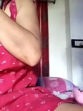 Snapshot of miss-Riy chatting on March 3, 2025, 8:19 am miss-Riy online show from March 3, 2025, 8:19 am