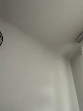 derFickerali online show from October 8, 2025, 8:05 am