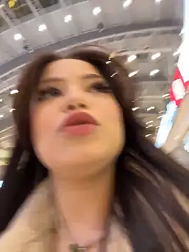 Chloe  Moon online show from November 26, 2025, 2:28 pm