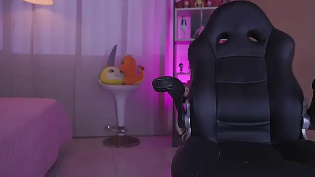 Snapshot of mara_jackson_ chatting on March 21, 2025, 12:28 pm mara jackson online show from March 21, 2025, 12:28 pm