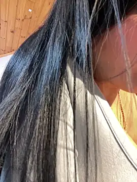 Milff parkerrr online show from March 3, 2025, 2:28 pm