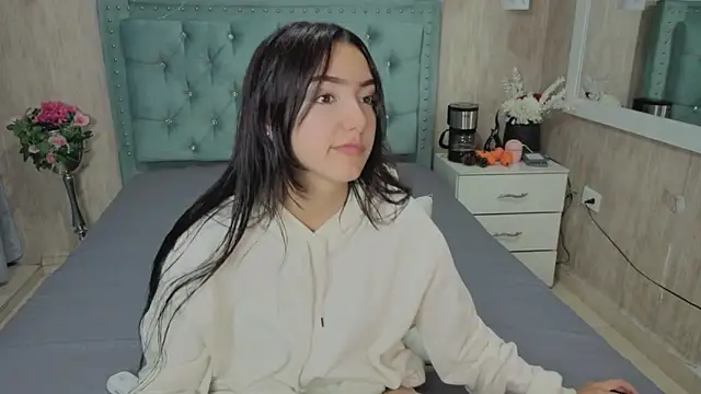 Marcelaa fox online show from April 15, 2026, 8:53 pm